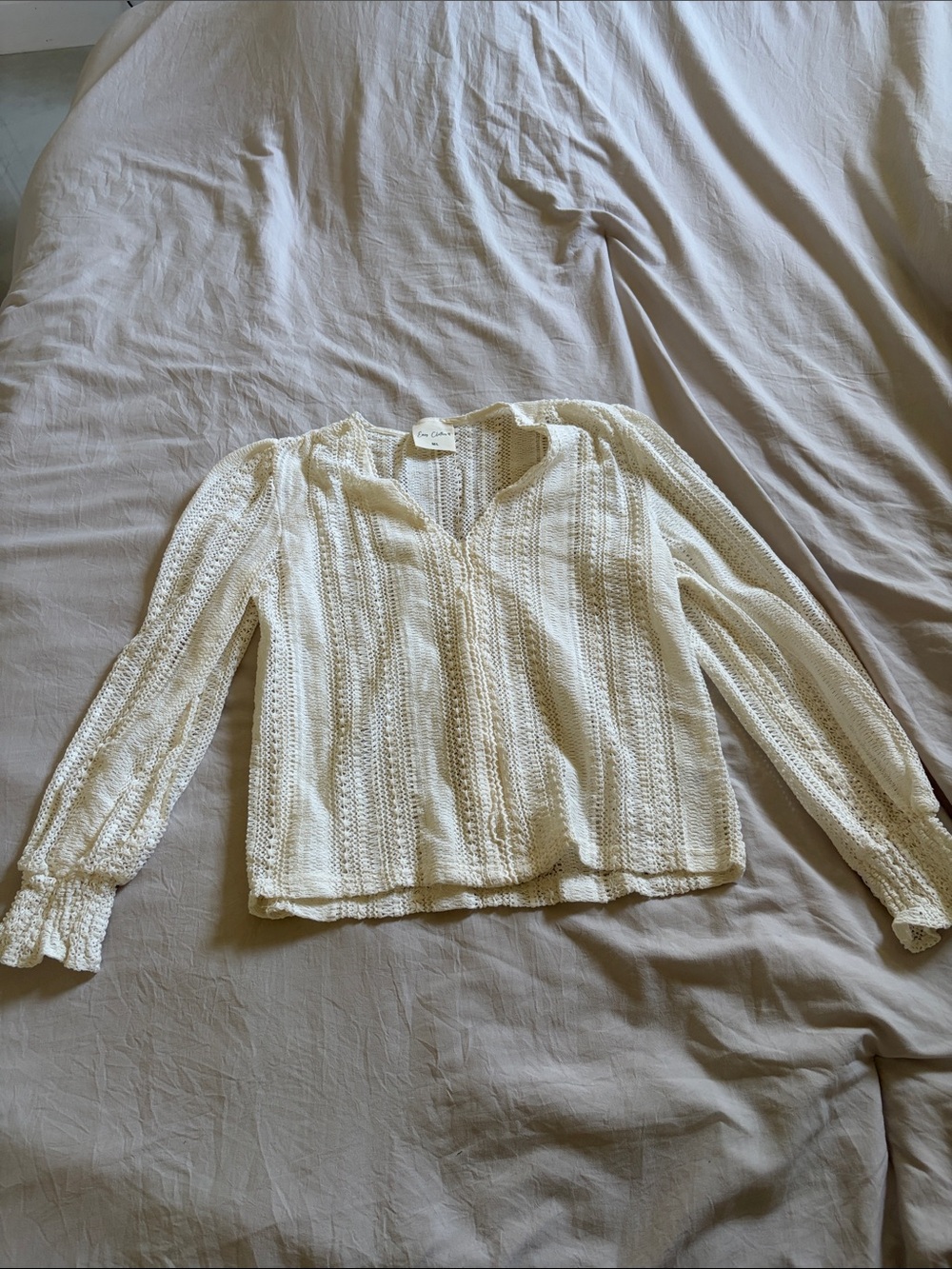 Crochet-Texture Cream V-Neck Blouse